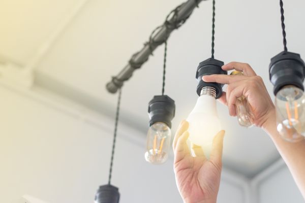 Cost of Light Bulb Changing Service in Vancouver