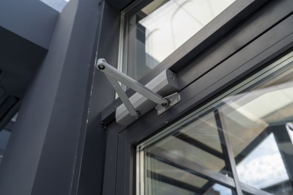 Cost of Door Closer Mounting in Vancouver
