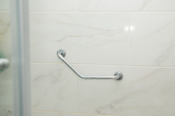 Cost of Toilet Grab Bar Installation in Vancouver