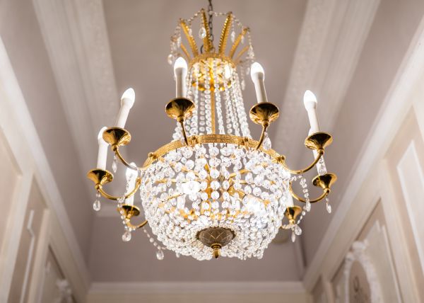 Cost of Chandelier Light Replacement in Vancouver