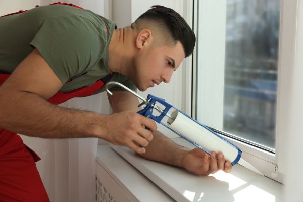 Cost of Window Caulking Repair in Vancouver