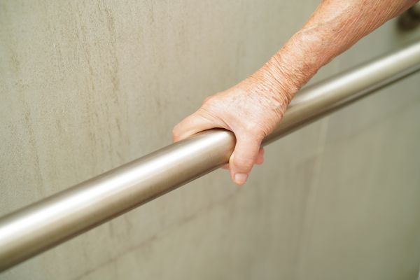 Cost of Tub Grab Bar Installation in Vancouver
