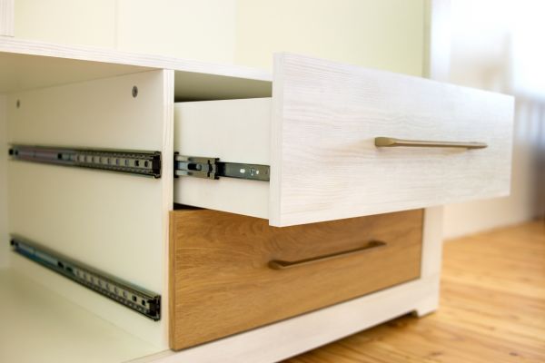 Cost of Pull Handle Installation in Vancouver