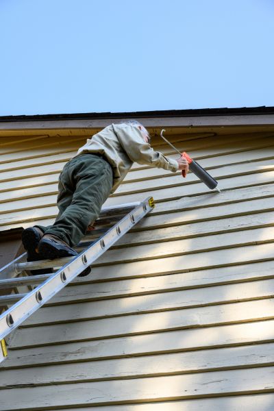 Cost of Exterior Caulking in Vancouver