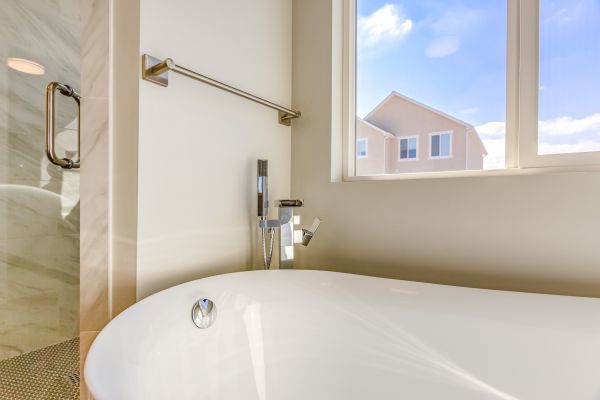 Cost of Towel Rod Installation in Vancouver